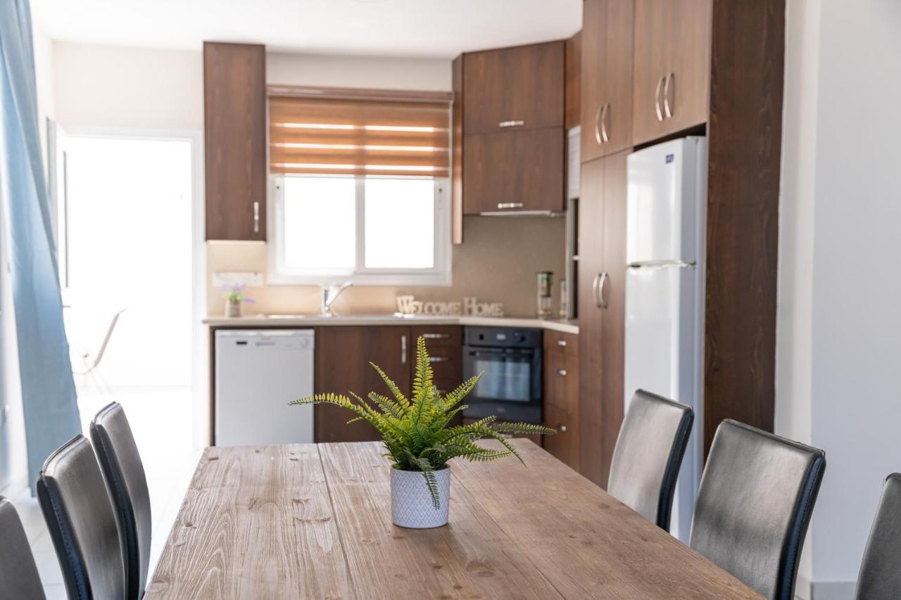 Dafni Villa Ekaterina 3 Bdrm Protaras Luaran gambar
