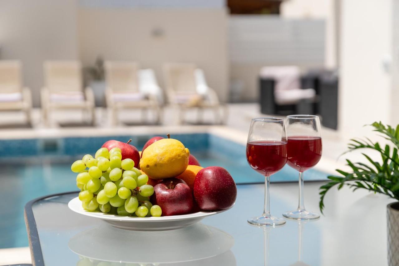 Dafni Villa Ekaterina 3 Bdrm Protaras Luaran gambar
