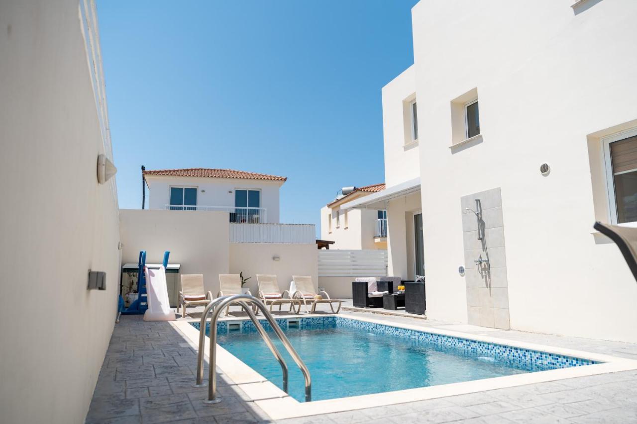 Dafni Villa Ekaterina 3 Bdrm Protaras Luaran gambar