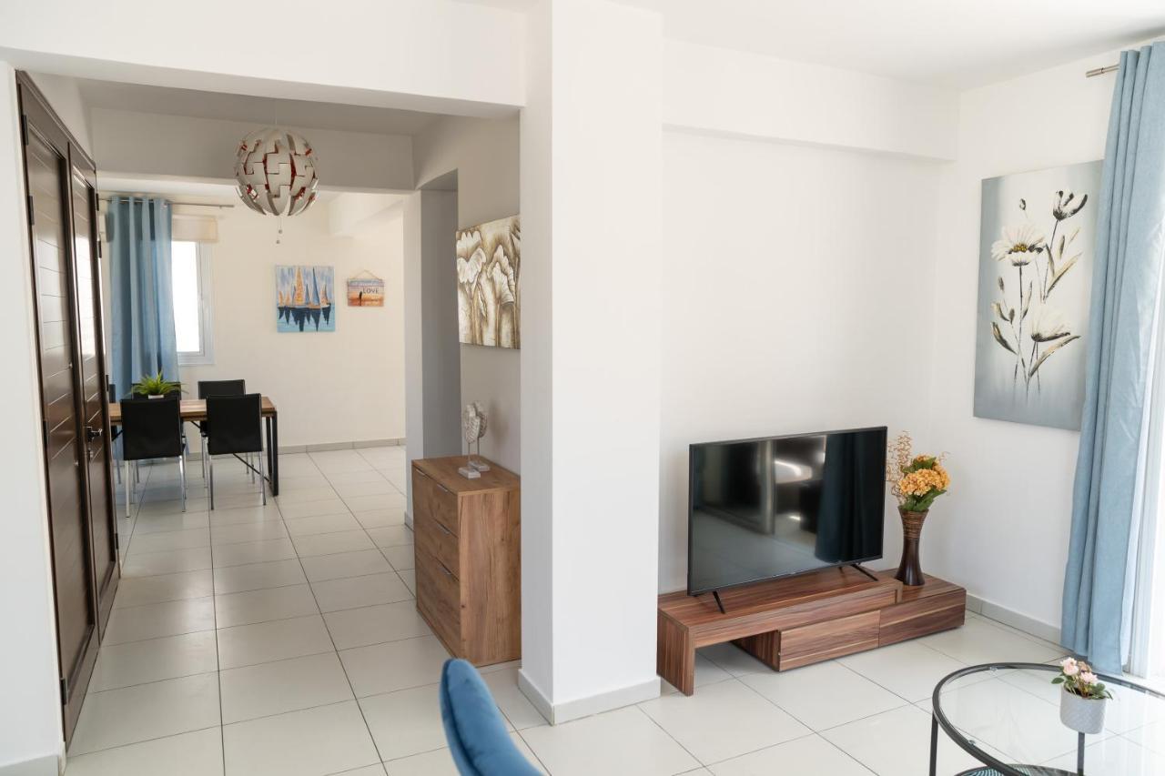 Dafni Villa Ekaterina 3 Bdrm Protaras Luaran gambar