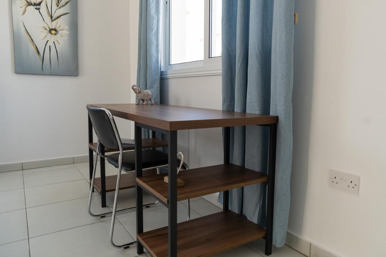 Dafni Villa Ekaterina 3 Bdrm Protaras Luaran gambar