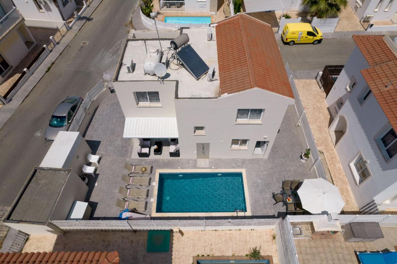 Dafni Villa Ekaterina 3 Bdrm Protaras Luaran gambar