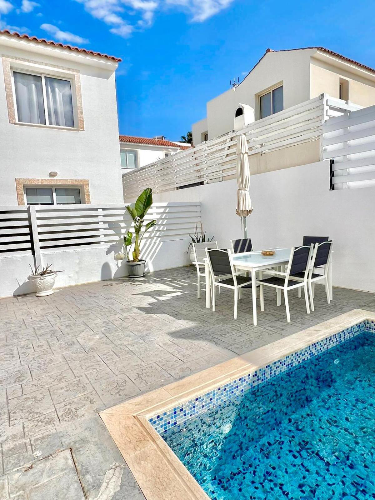 Dafni Villa Ekaterina 3 Bdrm Protaras Luaran gambar